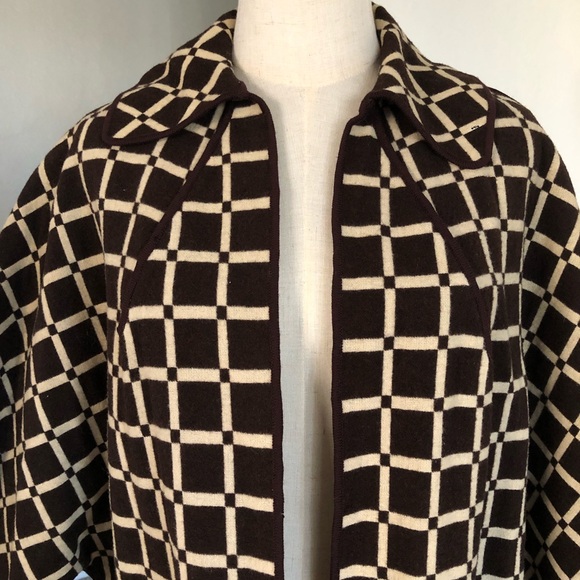 SOLD Vintage 1960s Classic Grid Square Wool Coat - Picture 5 of 10